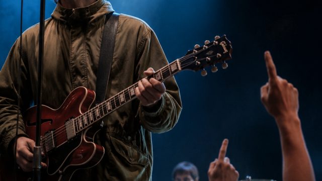 Oasis' 'Wonderwall' Sees 50% Streaming Surge Amid World Cup Excitement | situs meteorqq, rtp mahkota