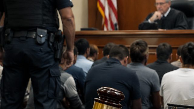 Major Legal Ruling Disrupts Immigration Arrests in Courts Across America | ratu138, fajartoto online