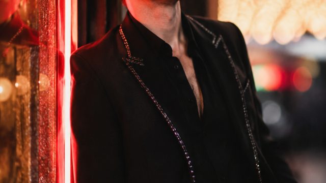 Brandon Flowers Set to Release New Solo Album 'Thrasher' This Summer | nama2 judi slot, play303 link
