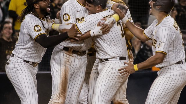 Padres Triumph in Thrilling Extra Innings Showdown | jendral togel, rtp sabislot88