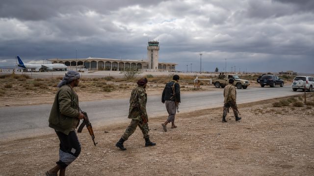 Gunmen Storm Sayoun Airport: A Growing Threat in Hadramout | shindatips, royal win 777, semar jitu s